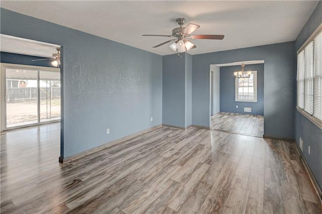 4116 S Delaware Avenue, Independence, MO 64055