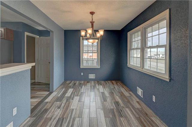 4116 S Delaware Avenue, Independence, MO 64055