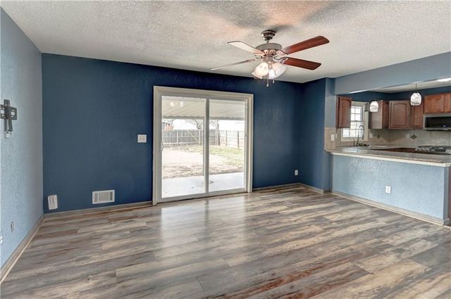 4116 S Delaware Avenue, Independence, MO 64055