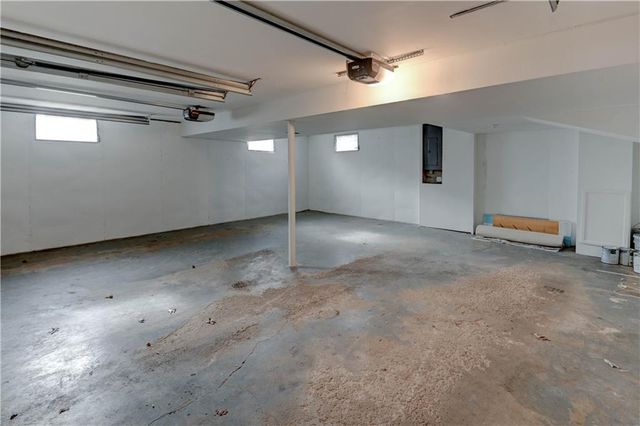 4116 S Delaware Avenue, Independence, MO 64055