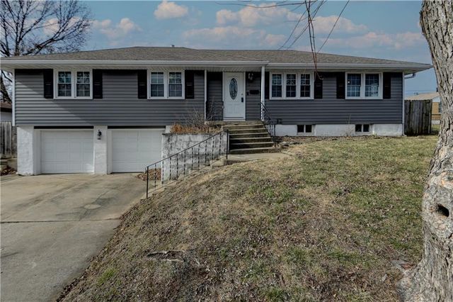 4116 S Delaware Avenue, Independence, MO 64055