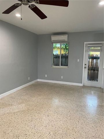 1408 NE 4th Place, Fort Lauderdale, FL 33301