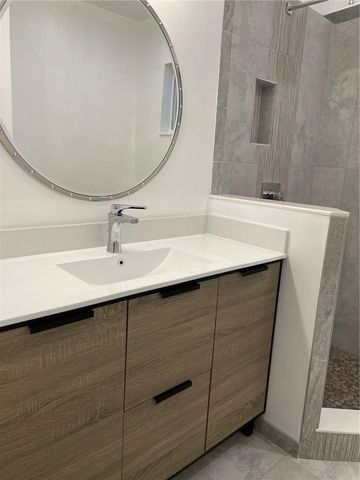 1408 NE 4th Place, Fort Lauderdale, FL 33301