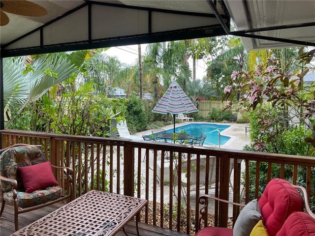 1408 NE 4th Place, Fort Lauderdale, FL 33301