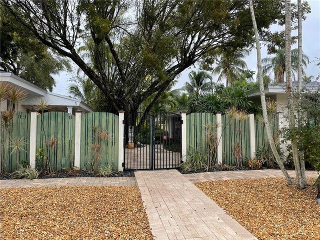 1408 NE 4th Place, Fort Lauderdale, FL 33301