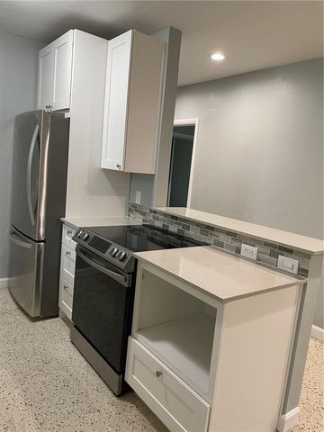 1408 NE 4th Place, Fort Lauderdale, FL 33301