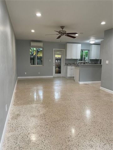 1408 NE 4th Place, Fort Lauderdale, FL 33301