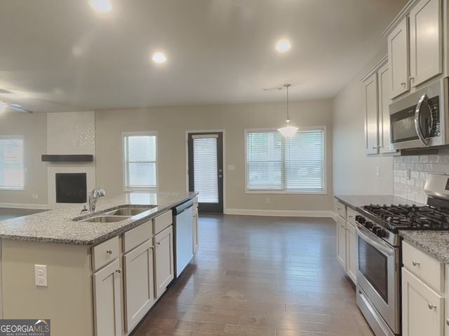 1950 Cobblefield Circle, Dacula, GA 30019