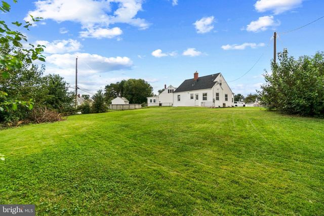 7415 HILL CT, Dundalk, MD 21222