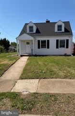 7415 HILL CT, Dundalk, MD 21222