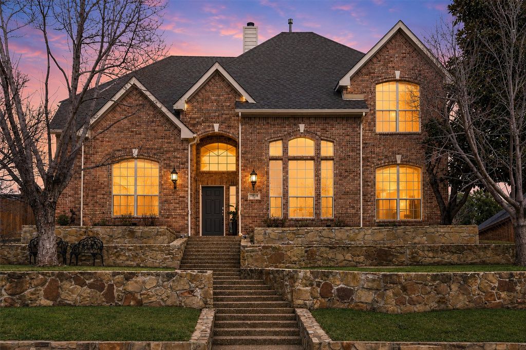 1998 Lake Forest Drive, Rockwall, TX 75087