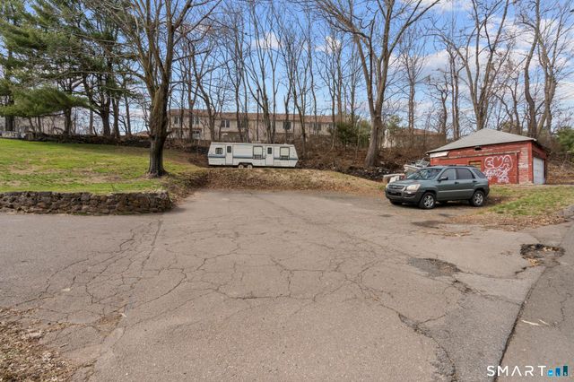 142 Gracey Avenue, Meriden, CT 06451