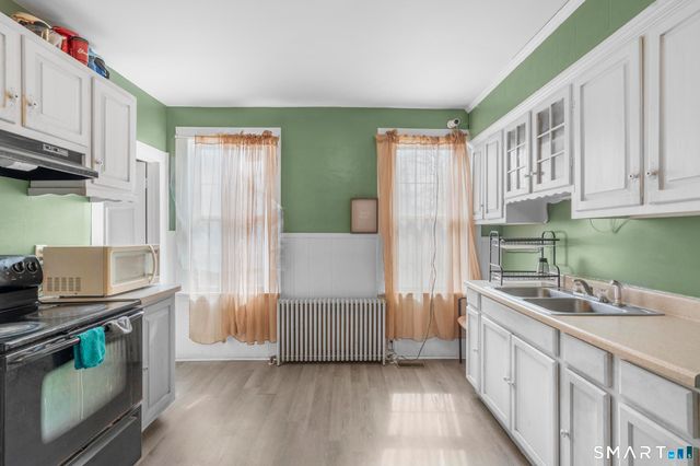142 Gracey Avenue, Meriden, CT 06451