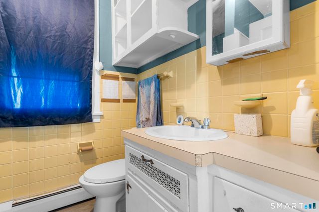 142 Gracey Avenue, Meriden, CT 06451
