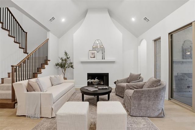 12925 Stagecoach Trail, Arcadia, OK 73007