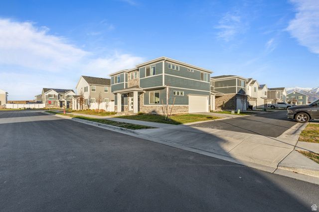 2092 W 3250 S, Syracuse, UT 84075