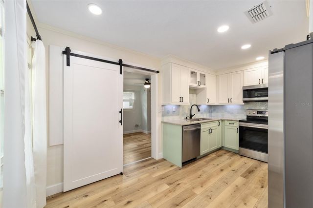 825 SE 13TH STREET, Ocala, FL 34471