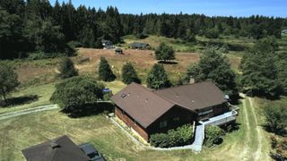 6255 Turkey Hill Road, Clinton, WA 98236