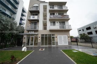 650 SW 1st Street 1, Miami, FL 33130