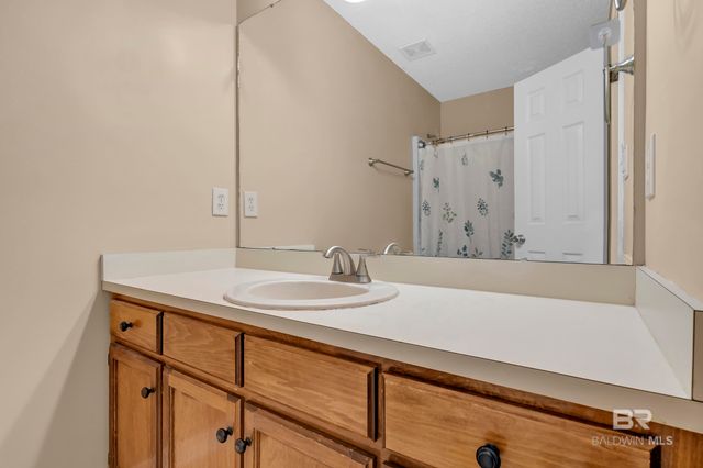 125 Dunbar Loop, Daphne, AL 36562