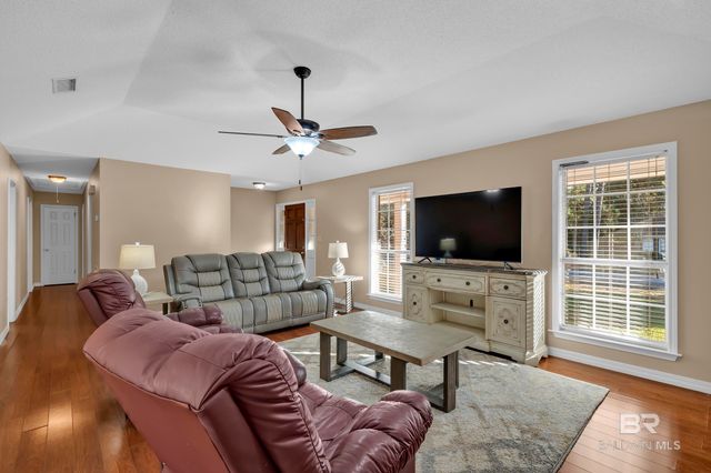 125 Dunbar Loop, Daphne, AL 36562