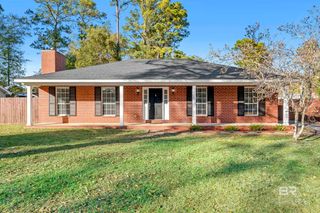 125 Dunbar Loop, Daphne, AL 36562