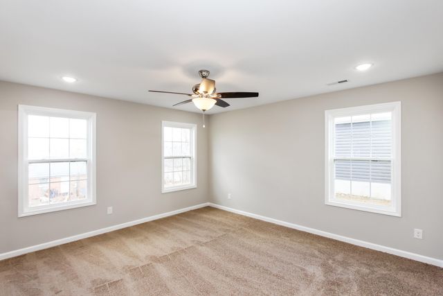 195 Charles Carr Drive, Harrodsburg, KY 40330