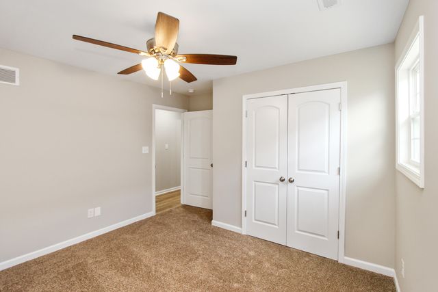 195 Charles Carr Drive, Harrodsburg, KY 40330