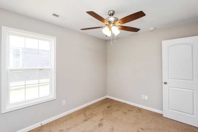 195 Charles Carr Drive, Harrodsburg, KY 40330