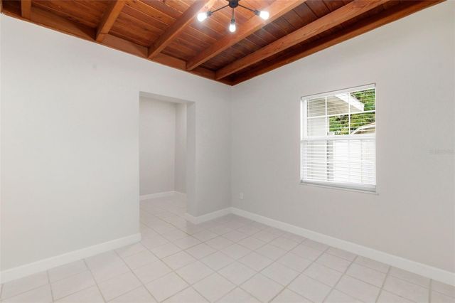 1533 SUFFOLK STREET N, St Petersburg, FL 33710