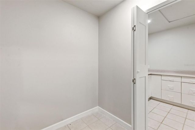 1533 SUFFOLK STREET N, St Petersburg, FL 33710