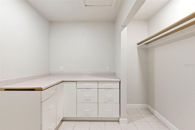 1533 SUFFOLK STREET N, St Petersburg, FL 33710