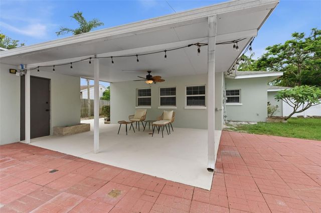 1533 SUFFOLK STREET N, St Petersburg, FL 33710