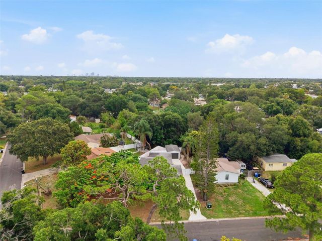 1533 SUFFOLK STREET N, St Petersburg, FL 33710