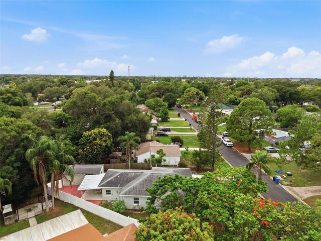 1533 SUFFOLK STREET N, St Petersburg, FL 33710