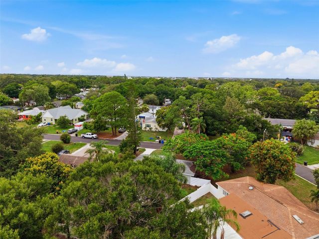 1533 SUFFOLK STREET N, St Petersburg, FL 33710