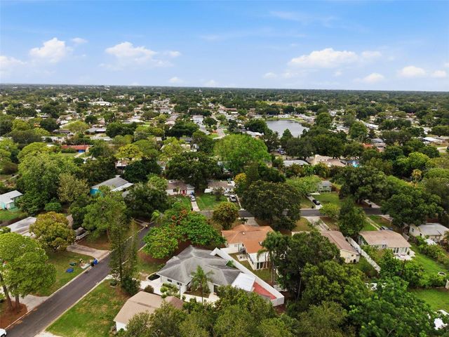 1533 SUFFOLK STREET N, St Petersburg, FL 33710