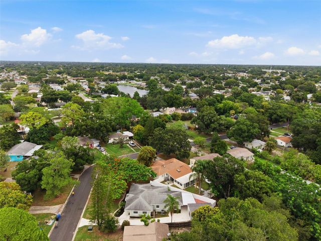 1533 SUFFOLK STREET N, St Petersburg, FL 33710