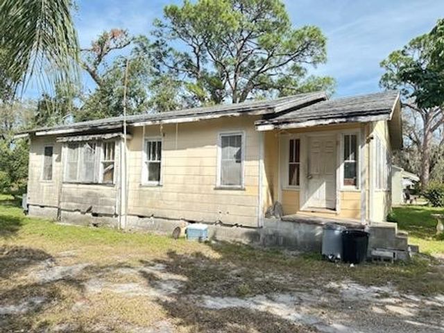 1240 29th Street, Vero Beach, FL 32960