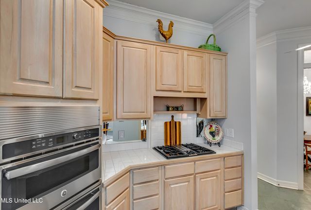 221 Bayview Drive, Madison, MS 39110