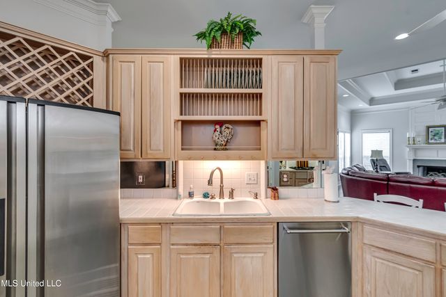 221 Bayview Drive, Madison, MS 39110