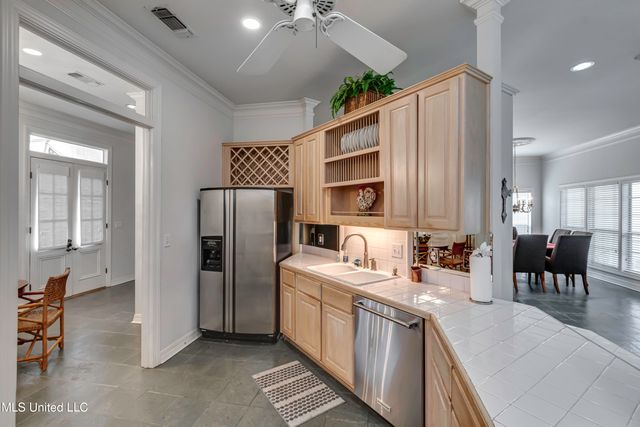 221 Bayview Drive, Madison, MS 39110