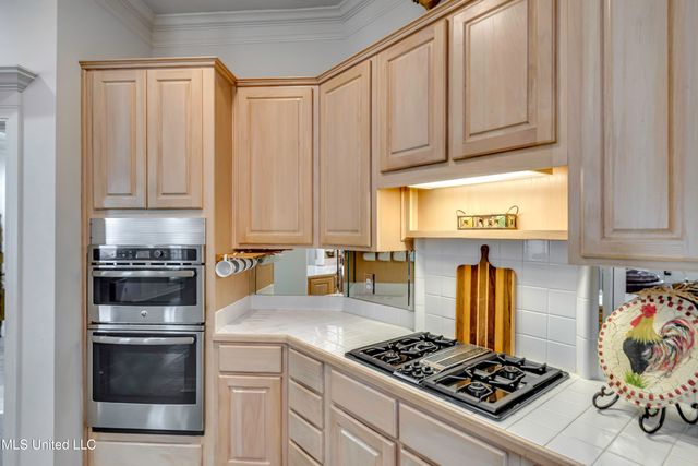 221 Bayview Drive, Madison, MS 39110