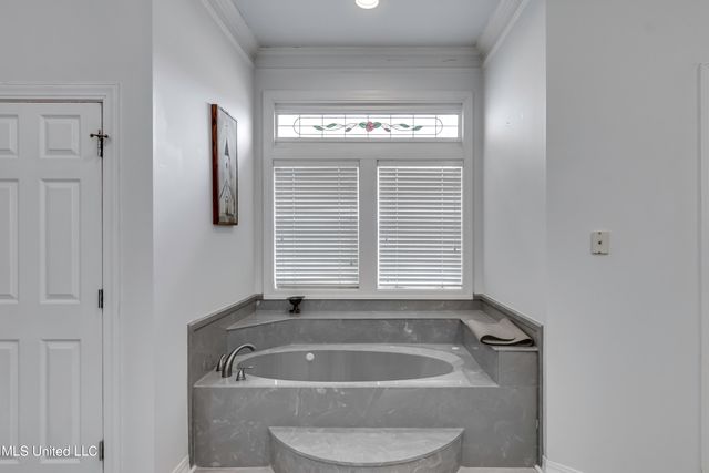 221 Bayview Drive, Madison, MS 39110