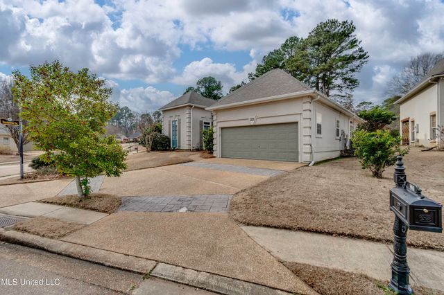 221 Bayview Drive, Madison, MS 39110