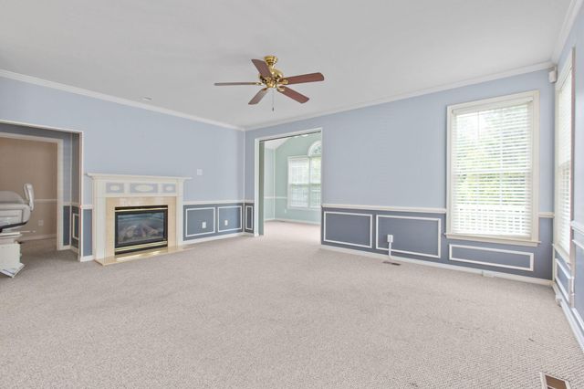 11703 LEGACY WOODS DR, Fredericksburg, VA 22407