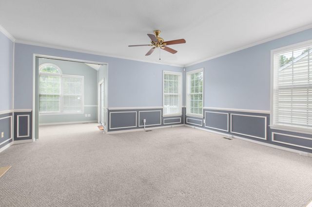 11703 LEGACY WOODS DR, Fredericksburg, VA 22407