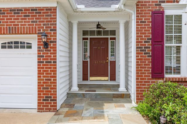 11703 LEGACY WOODS DR, Fredericksburg, VA 22407
