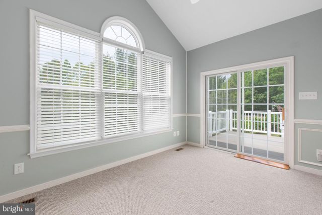 11703 LEGACY WOODS DR, Fredericksburg, VA 22407