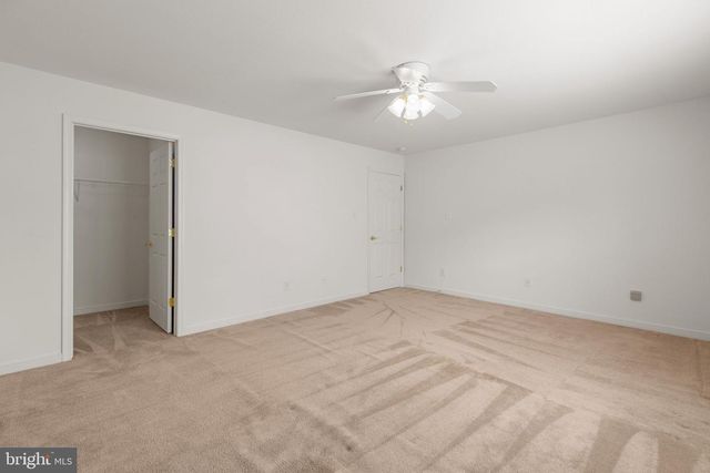11703 LEGACY WOODS DR, Fredericksburg, VA 22407